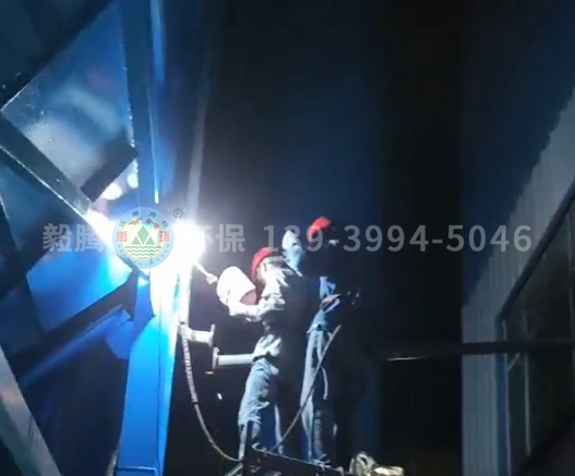 恒康鋁業(yè)中頻爐除塵器 現(xiàn)場加班加點安裝施工，全程監(jiān)護確保質(zhì)量保障安全